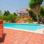 Фотография гостевого дома 3 bedrooms house with sea view shared pool and furnished terrace at Salobrena 2 km away from the beach