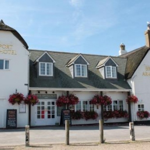 Фотография мини отеля Bridport Arms Hotel