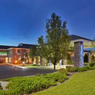 Фотографии гостиницы 
            Holiday Inn Express Lewiston, an IHG Hotel