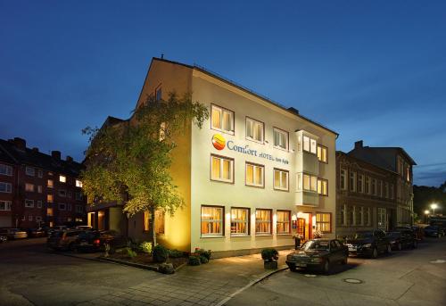 Фотография гостиницы Comfort Hotel tom Kyle