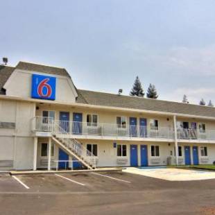 Фотографии гостиницы 
            Motel 6-Sacramento, CA - South