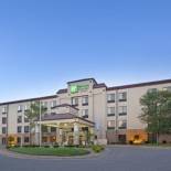 Фотография гостиницы Holiday Inn Express Hotel & Suites Minneapolis - Minnetonka, an IHG Hotel