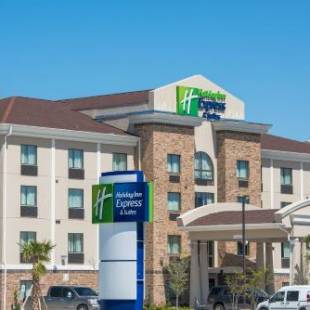 Фотографии гостиницы 
            Holiday Inn Express and Suites Houston North - IAH Area, an IHG Hotel