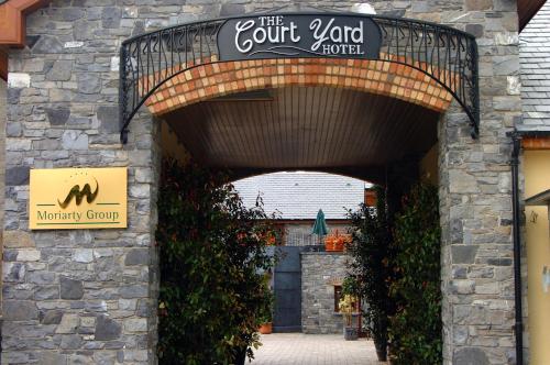 Фотография гостиницы Court Yard Hotel