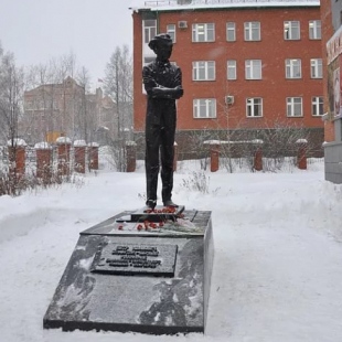 Фотография памятника Памятник П. И. Пермяку-Субботину