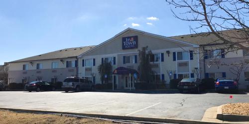 Фотография гостиницы InTown Suites Extended Stay Decatur