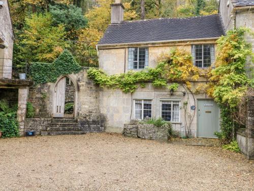 Фотографии гостевого дома 
            October Cottage