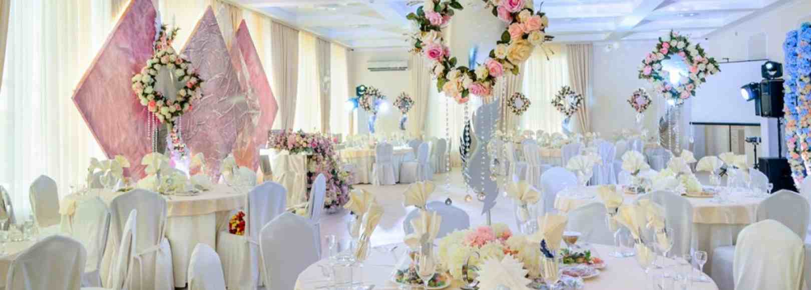 Фотография банкетного зала Дубки