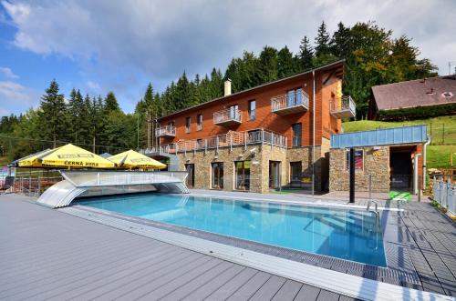 Фотография гостиницы Hotel Jirinka