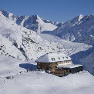 Фотографии гостиницы 
            Hotel Belalp