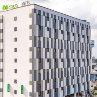 Фотография гостиницы Ibis Styles Accra Airport