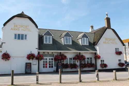 Фотография мини отеля Bridport Arms Hotel