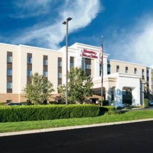 Фотографии гостиницы 
            Hampton Inn & Suites Greensburg