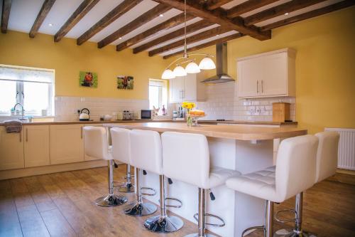 Фотография гостевого дома The Haybarn