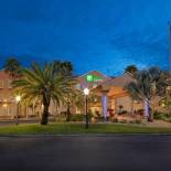 Фотография гостиницы Holiday Inn Express Hotel & Suites Port Charlotte, an IHG Hotel