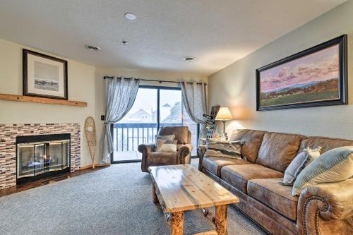 Фотография гостевого дома Mountain Side Condo with Pool Less Than 1Mi to Main St Frisco