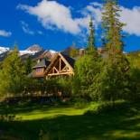 Фотография мини отеля Vagabond Lodge at Kicking Horse