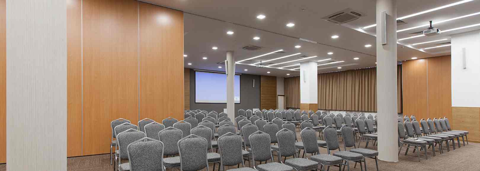 Фотография конференц-зала АМАКС Конгресс-отель Зал Москва