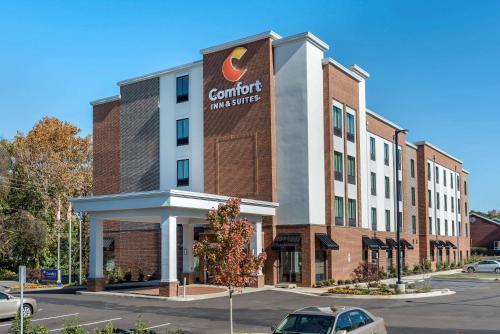 Фотография гостиницы Comfort Inn & Suites Downtown near University