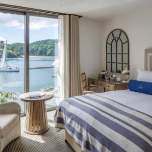 Фотографии гостиницы 
            Salcombe Harbour Hotel