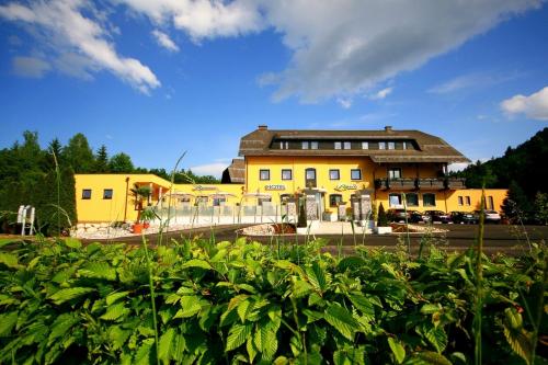 Фотография гостиницы Hotel Rösch