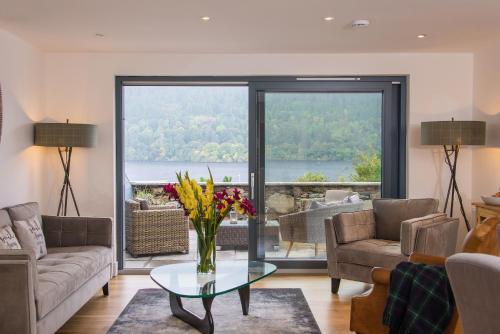 Фотографии гостевого дома 
            Taymouth Marina-1 Loch View