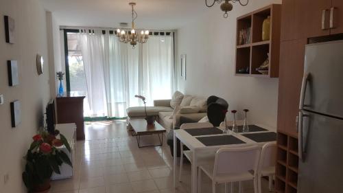 Фотография апарт отеля Neot Golf Caesarea Garden Apartment