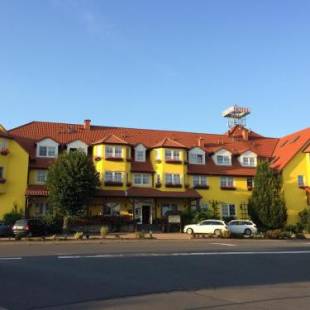 Фотографии гостиницы 
            Landgasthof Zur Goldenen Aue