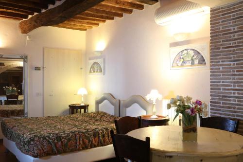 Фотография базы отдыха Agriturismo - Collina Toscana Resort