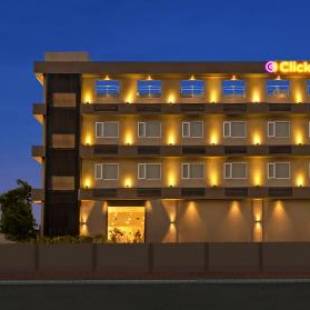 Фотографии гостиницы 
            Click Hotel Bhuj