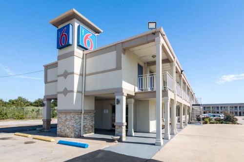 Фотография гостиницы Motel 6-Wichita Falls, TX - North