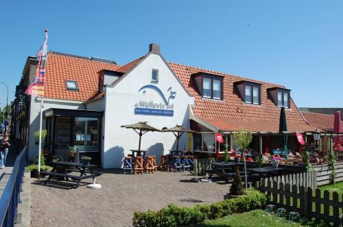 Фотография гостиницы Bar-Bistro-Hotel DOK