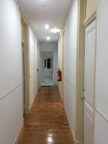 Фотография гостевого дома Residência Almirante