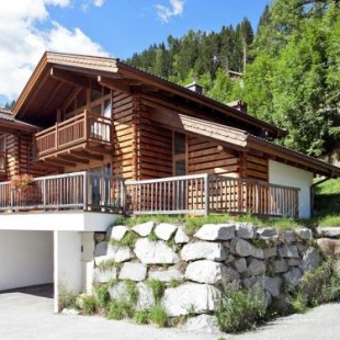 Фотография гостевого дома Holiday home Drive In Chalet 1