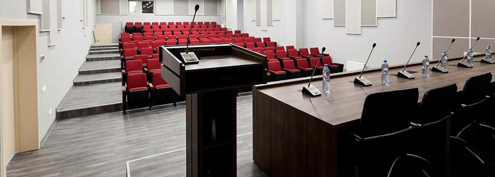 Фотография конференц-зала ВКК Экспоград Юг Средний конференц-зал