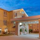 Фотография гостиницы Comfort Inn & Suites near Route 66 Award Winning Gold Hotel 2021