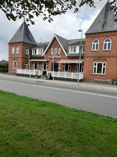 Фотография гостиницы Gredstedbro Hotel