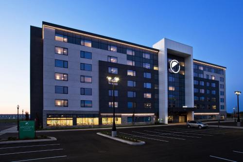 Фотография гостиницы Element Vaughan Southwest