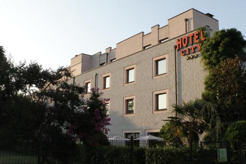 Фотография гостиницы Hotel City