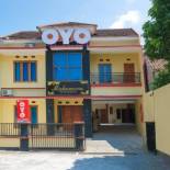 Фотография гостиницы OYO 895 Mahameru Residence Near RS Condong Catur