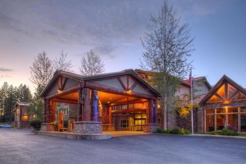 Фотографии гостиницы 
            Holiday Inn Express Hotel & Suites McCall-The Hunt Lodge, an IHG Hotel