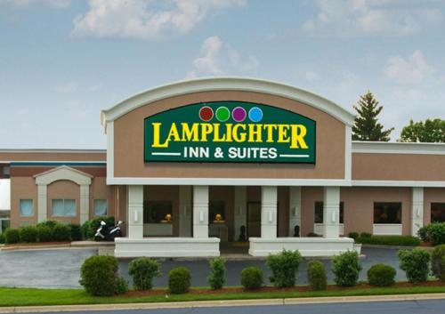 Фотография гостиницы Lamplighter Inn and Suites - North