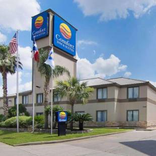 Фотографии гостиницы 
            Comfort Inn & Suites Houston West-Katy