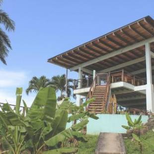 Фотографии гостиницы 
            Bird Island Bungalows