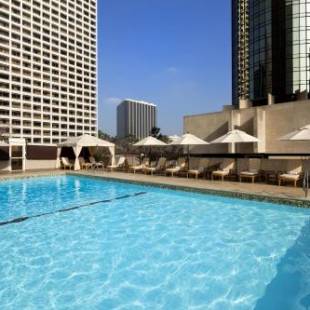 Фотографии гостиницы 
            The Westin Bonaventure Hotel & Suites, Los Angeles