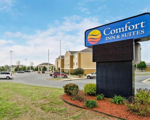 Фотография гостиницы Comfort Inn & Suites Bryant - Benton