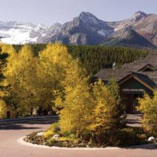 Фотографии гостиницы 
            Lake Louise Inn