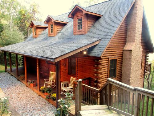 Фотографии гостевого дома 
            Alpine Log Cabin