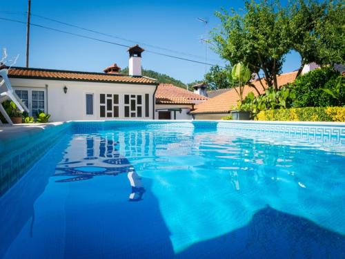 Фотография гостевого дома Casa de luxo com piscina em Cabeceiras de Basto by MyStay