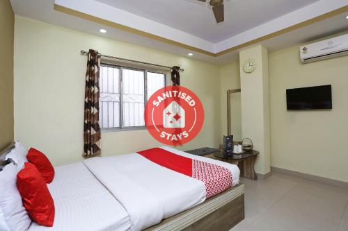 Фотографии гостиницы 
            OYO 5718 Pratiksha Guest House